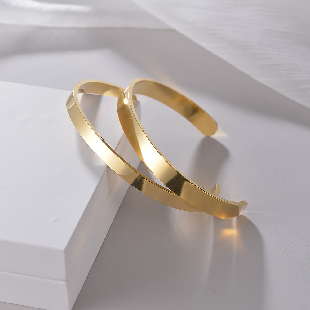 C- Shaped Bracelet Vacuum Plating Does Not Fade
