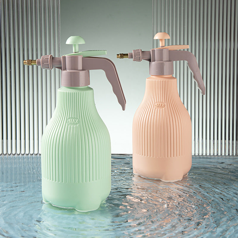 Nordic Colour Collision Watering Plastic Watering Can Home Gardening